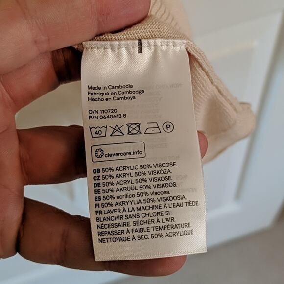 EUC H&M Cream Top, M - Picture 4 of 6